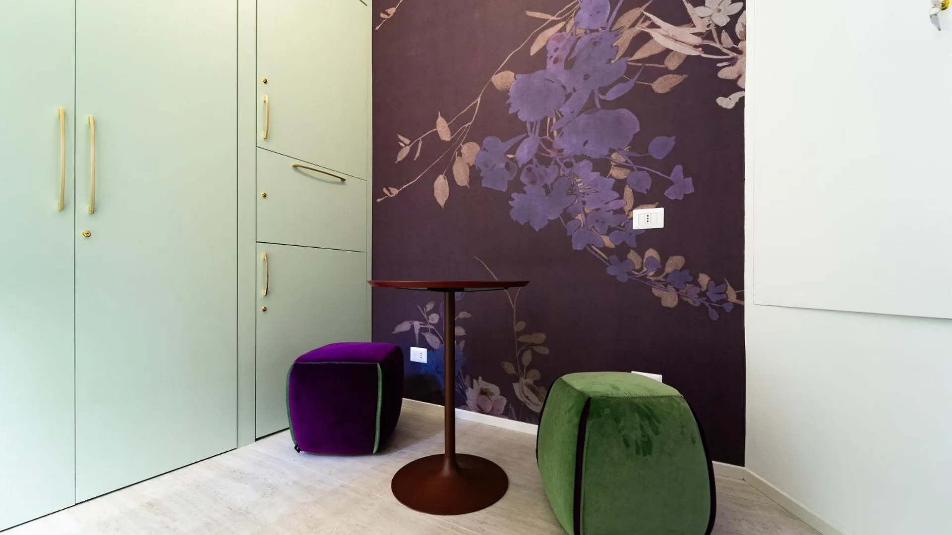 Royal San Paolo Villa Naples 0*,  Italy